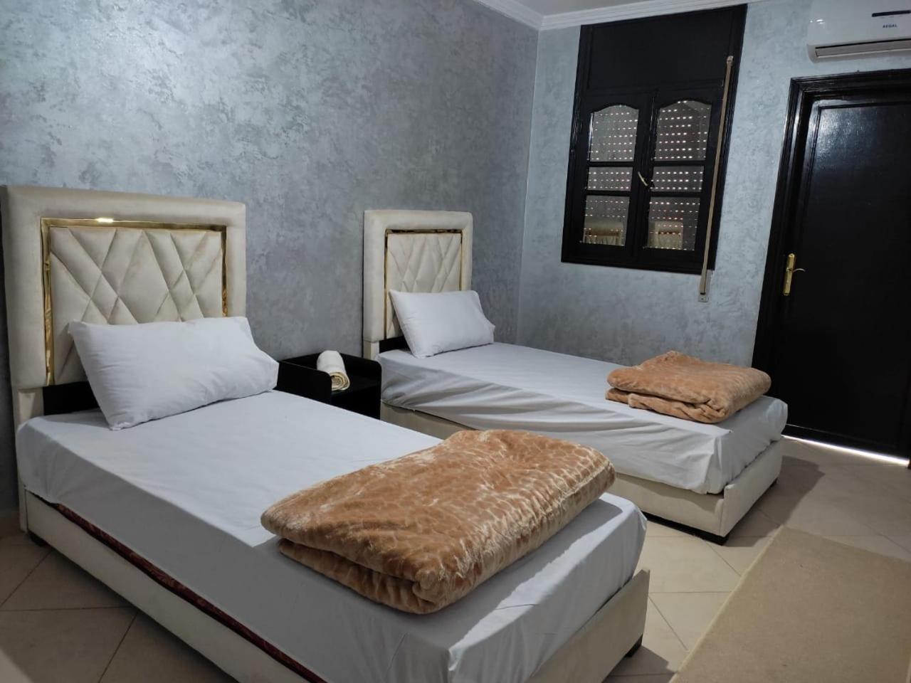 Hotel La Coline بني ملال‎ الغرفة الصورة